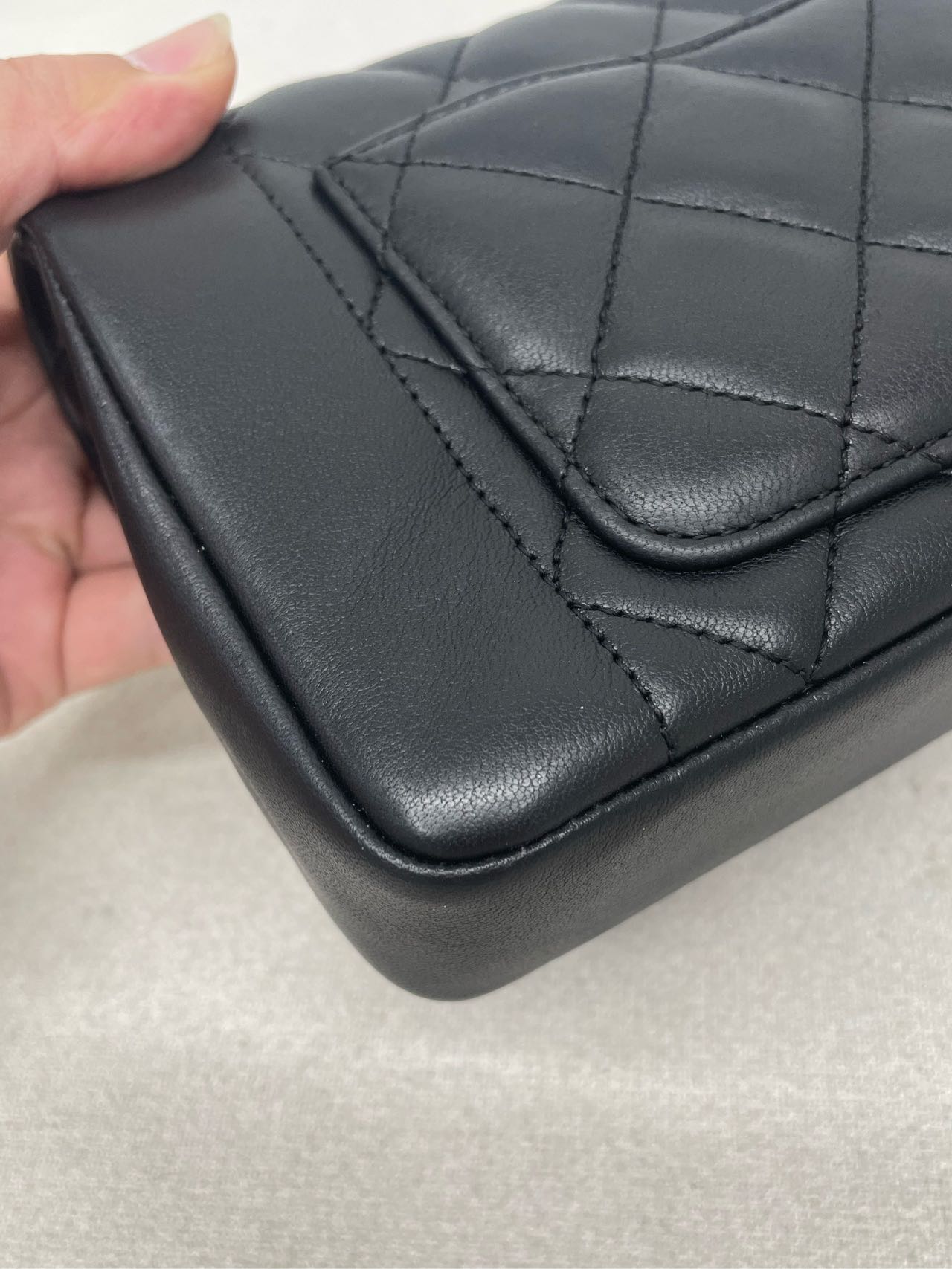 Chanel Handbag, with Authenticity Card,22cm