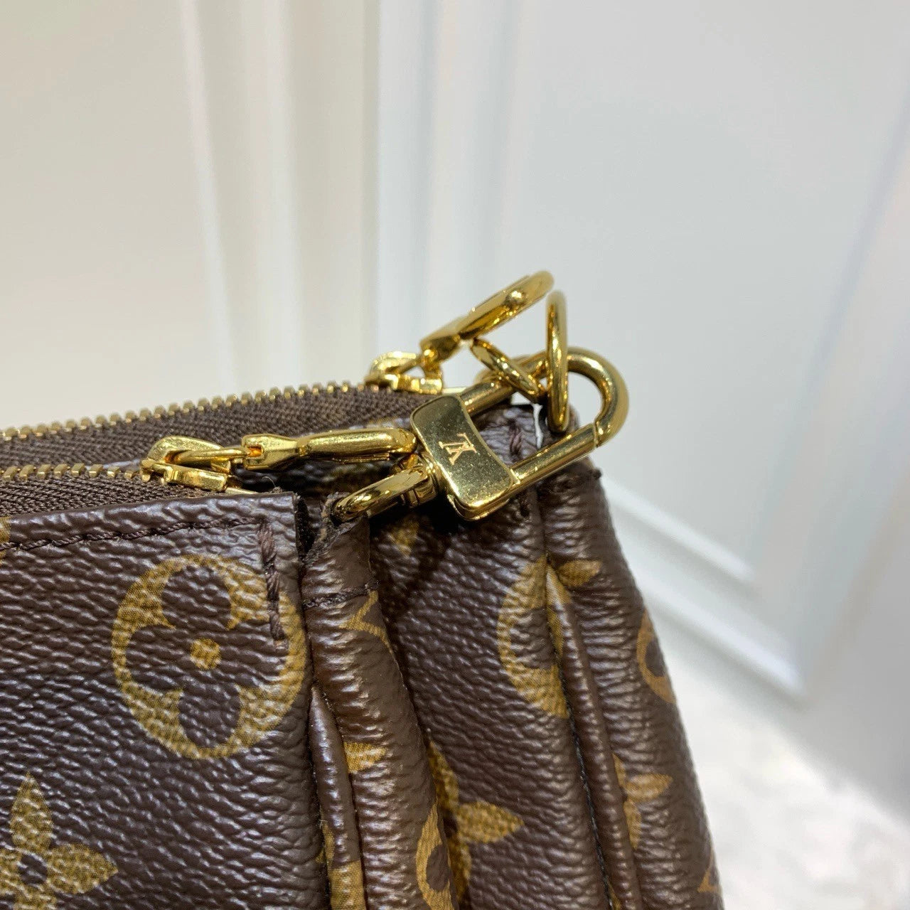 Louis Vuitton Multi Pochette Accessoires Shoulder Bag Canvas M44813