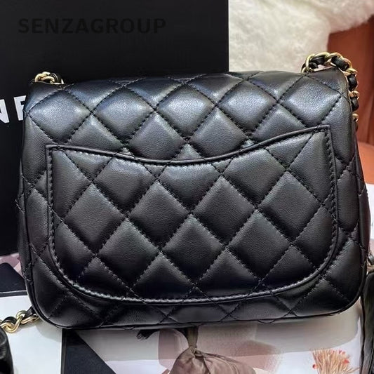 Chanel Black Gold Chain Shoulder Crossbody Bag Quilted Classic Women