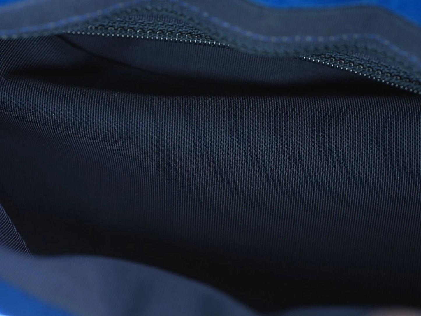 CHANEL Oil wax leather Sapphire blue Hobo Shoulder Bag Crossboy