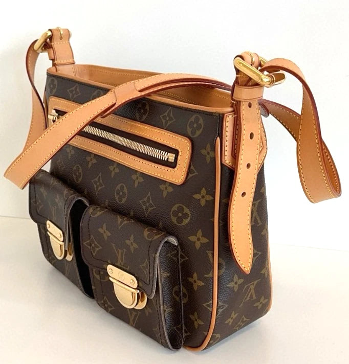 Louis Vuitton Monogram Manhattan Handbag Vintage Shoulder bag
