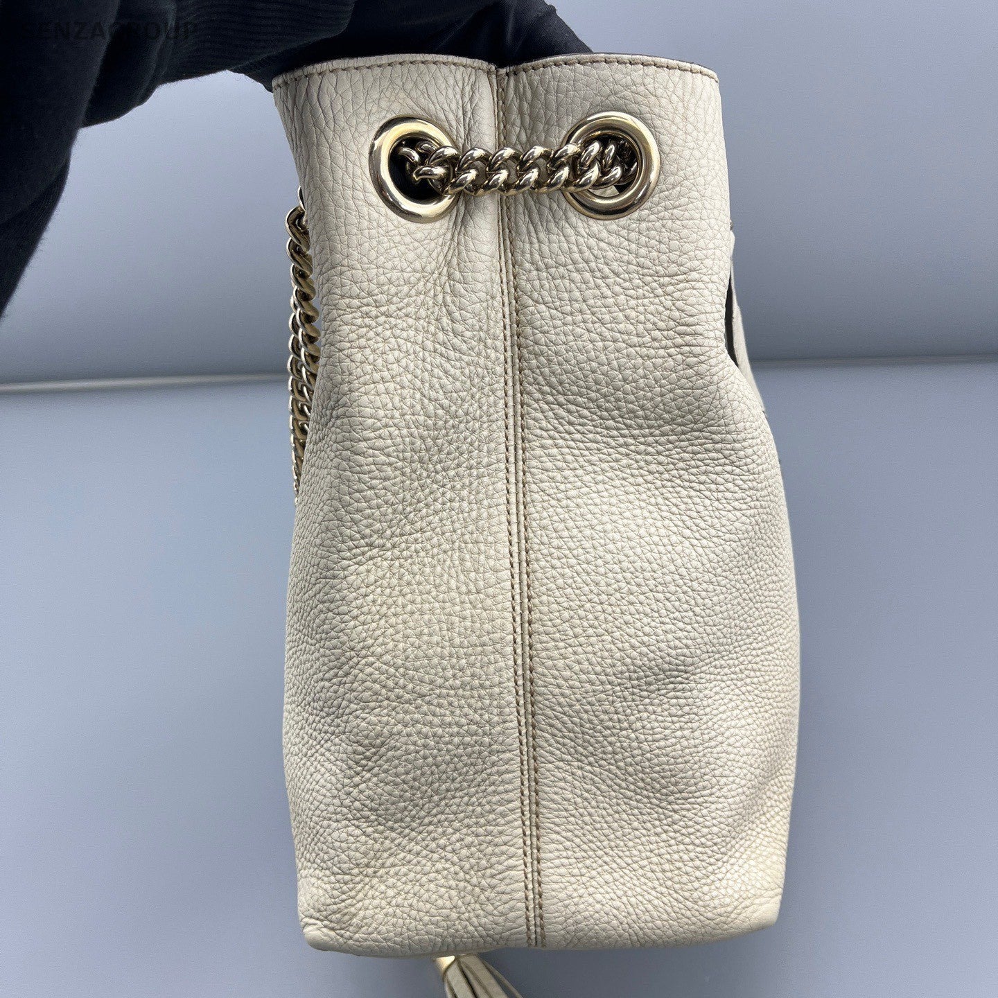 Gucci Soho Chain Tassel Tote Shoulder Bag White Silver Used Women Classic