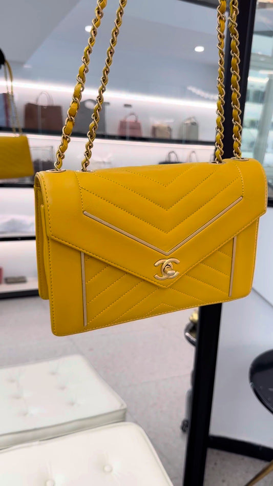 CHANEL Calfskin V-shaped pattern Chain Shoulder Handbag Yellow Women