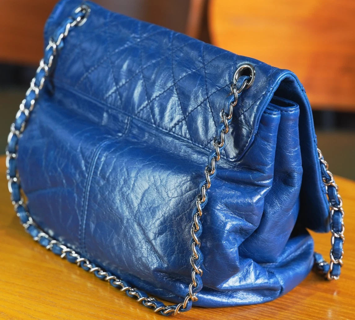 CHANEL Oil wax leather Sapphire blue Hobo Shoulder Bag Crossboy