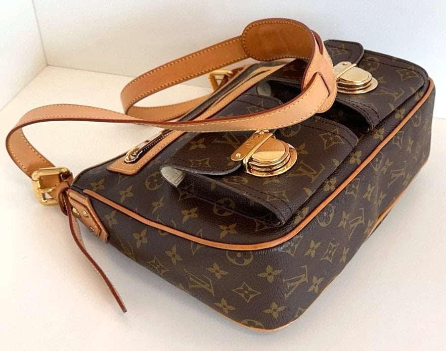 Louis Vuitton Monogram Manhattan Handbag Vintage Shoulder bag