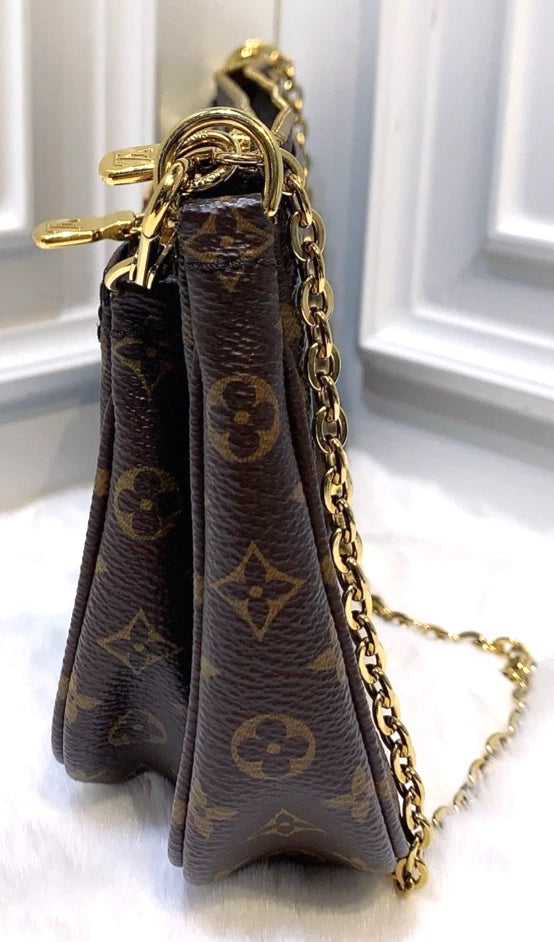 Louis Vuitton Multi Pochette Accessoires Shoulder Bag Canvas M44813