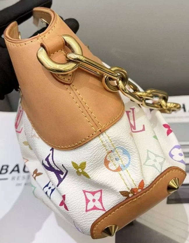 Louis Vuitton Judy White Limited Edition Chain Shoulder Handbag Small Women