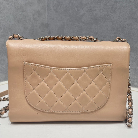 Chanel Quilted Chain Shoulder Bag - Pink with Silver Hardware