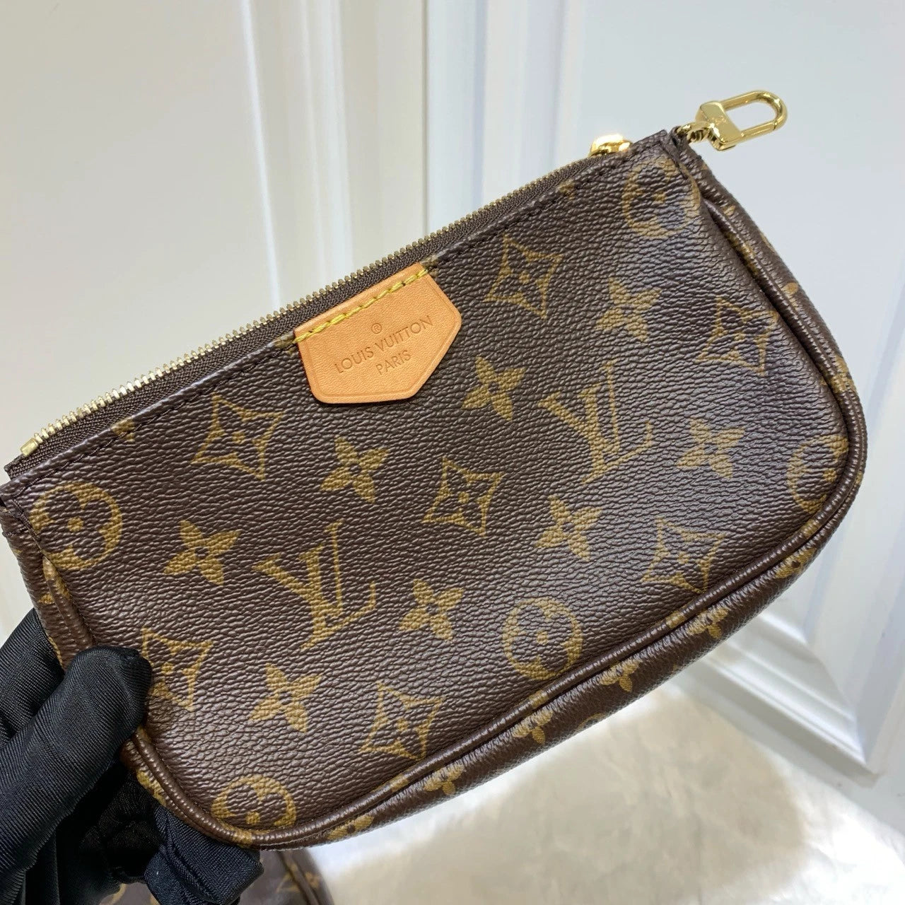 Louis Vuitton Multi Pochette Accessoires Shoulder Bag Canvas M44813