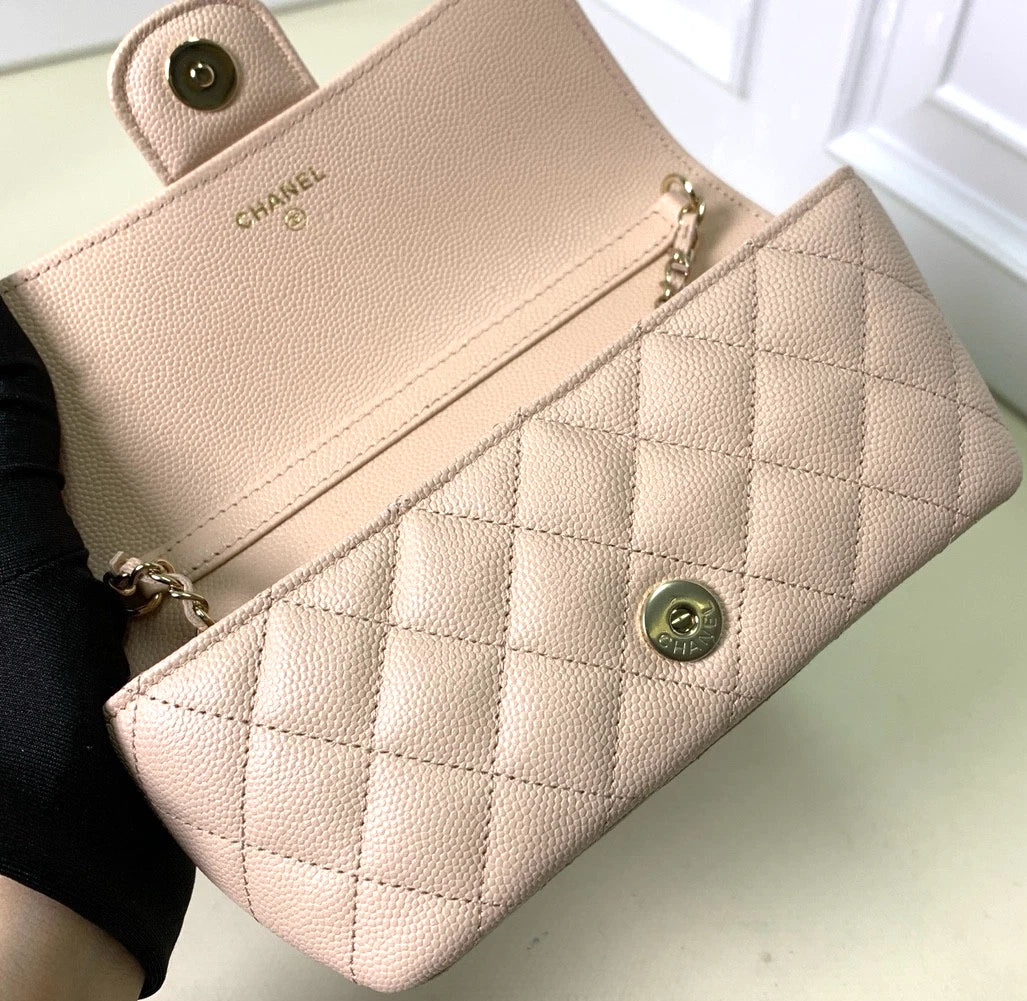CHANEL Classic Flap Calfskin Chain Strap Phone case Women