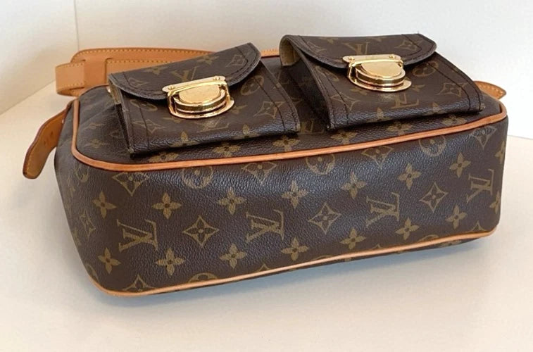 Louis Vuitton Monogram Manhattan Handbag Vintage Shoulder bag