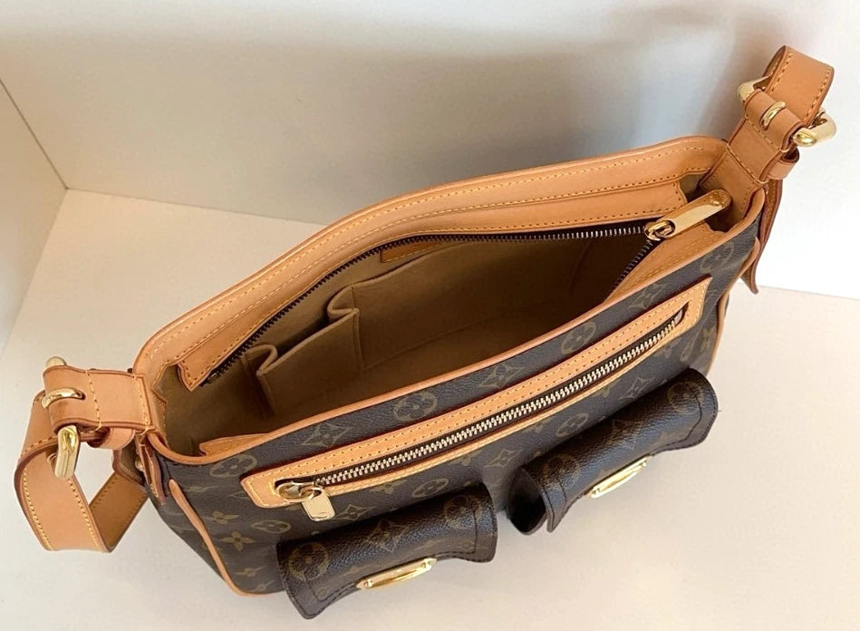 Louis Vuitton Monogram Manhattan Handbag Vintage Shoulder bag