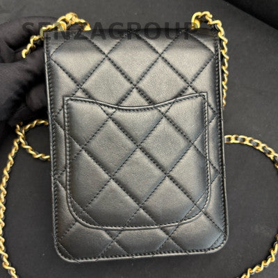 Chanel 20A Pearl & Onyx Quilted Phone Chain Crossbody Bag