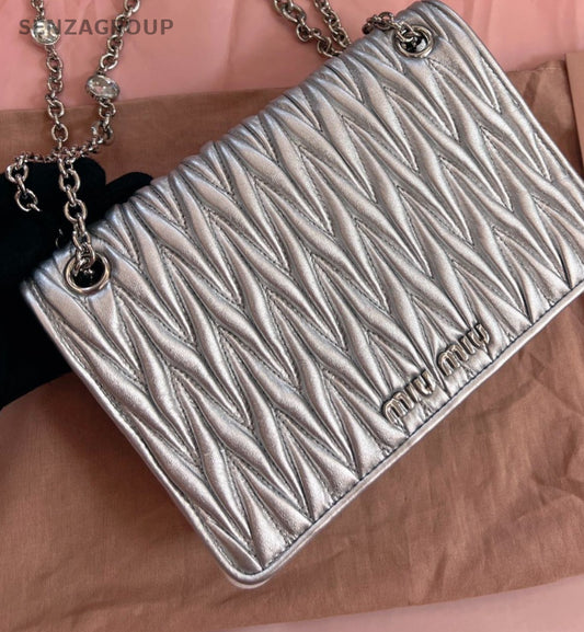 Miumiu wrinkle Woc PM Chain Shoulder bag Silver Brand NEW Women