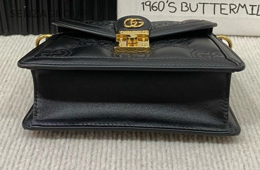 GUCCI Calfskin Chain 2Way Shoulder Bag Crossbody Black Gold Women Classic