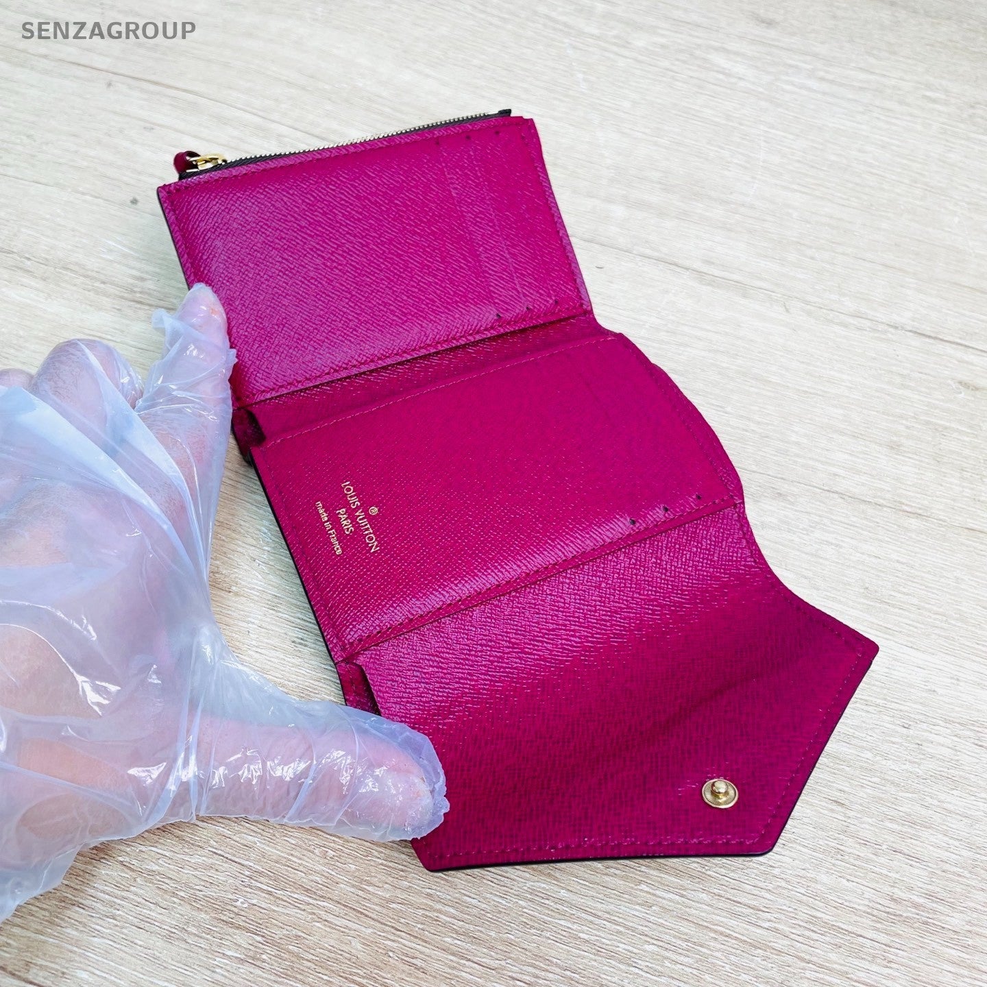 Louis Vuitton Monogram Short wallet Brown
