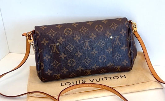 Louis Vuitton Favourite Monogram Chain Shoulder bag Crossboyd Vintage Women