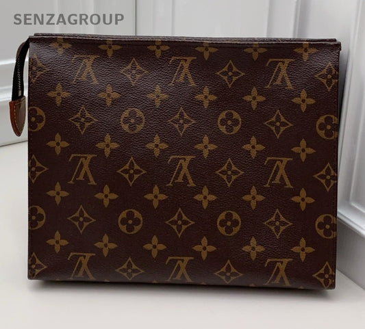 Louis Vuitton Monogram Clutch Brown Gold Unisex Adults Classic Fashion