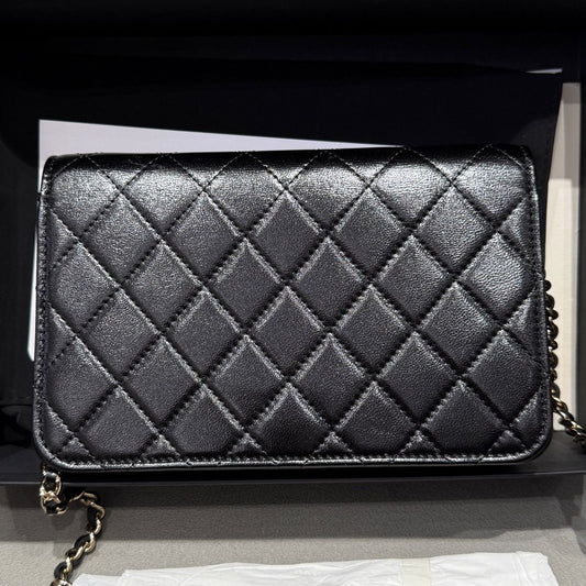 Chanel 24C WOC Quilted Chain Shoulder Crossbody Bag - Women's Fashion