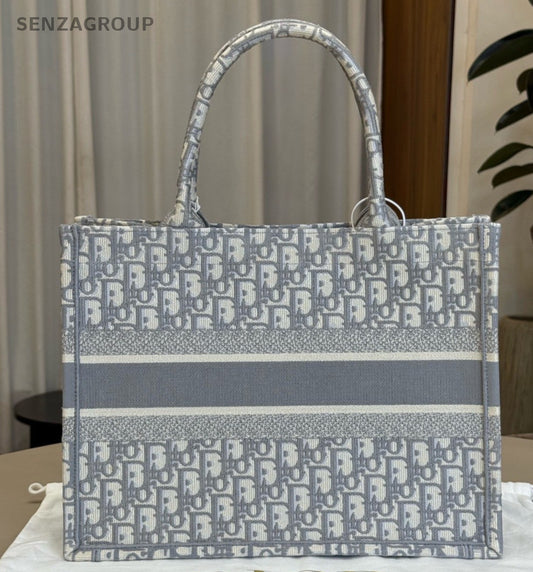 Christian Dior Book Tote Oblique MM Top Handle Bag Gray White Women Classic