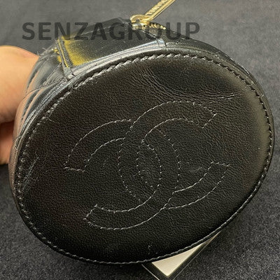 Chanel Black Quilted Gold Bucket Bag Classic Women's Fashion