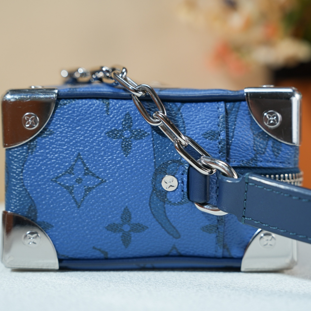 Louis Vuitton Soft Trunk Monogram Blue Crossbody Chip Version Shw Excellent