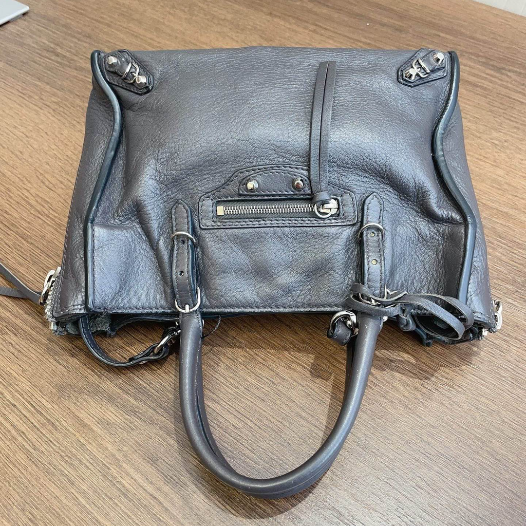 Balenciaga Neo Classic City Bag Top Handle Bag Gray Silver Used Women Fashion