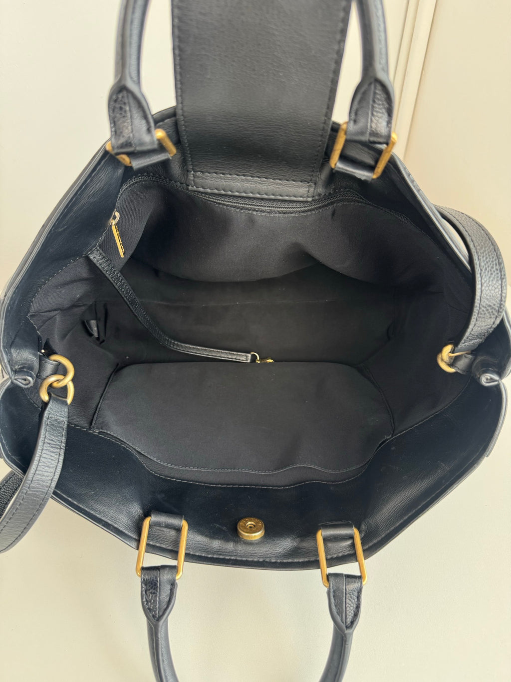 Chanel Diamond Calfskin Tote Top Handle Crossbody Black Gold Classic Women