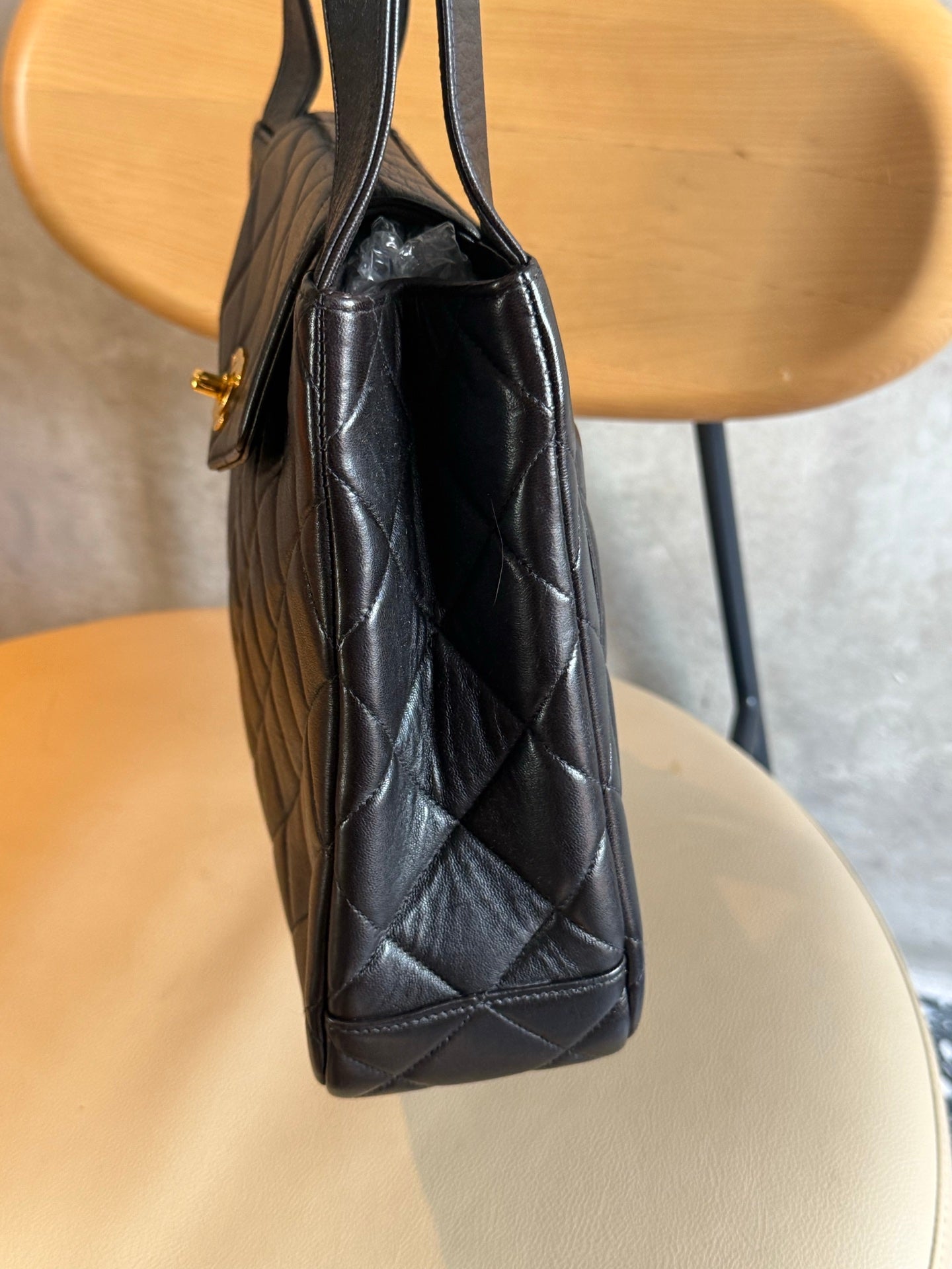 Authentic Chanel Kelly Lambskin Shoulder Bag Black Gold Hardware