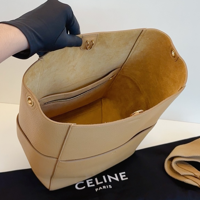 Excellent Celine Sangle Bucket MM Calfskin Shoulder Bag Crossbody Gold Hardware