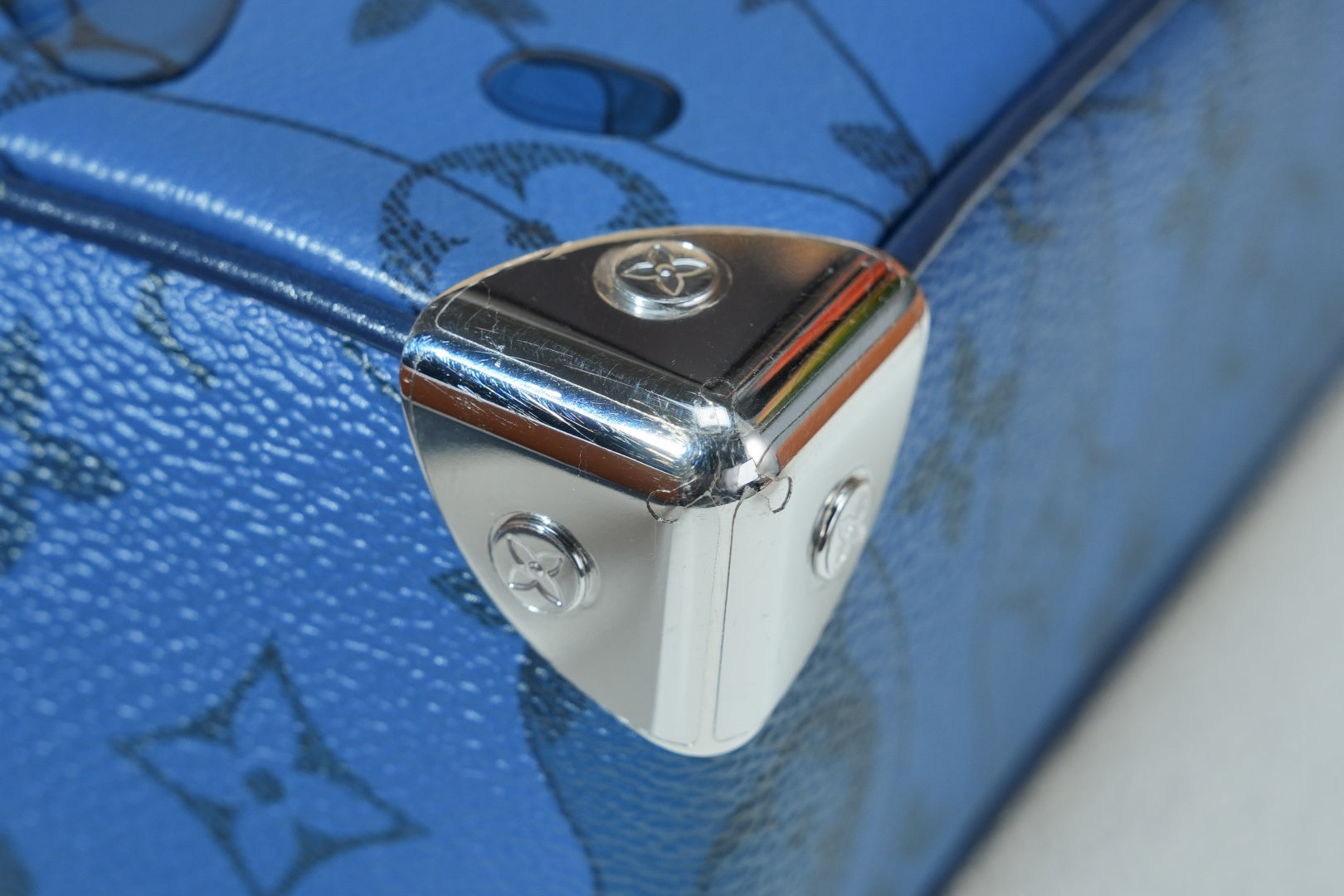 Louis Vuitton Soft Trunk Monogram Blue Crossbody Chip Version Shw Excellent