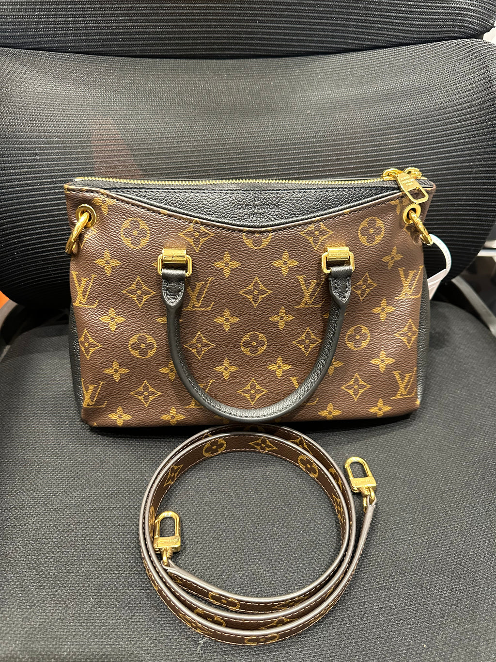 Louis Vuitton Pallas Tote Monogram Canvas with Leather BB - Pre-Owned