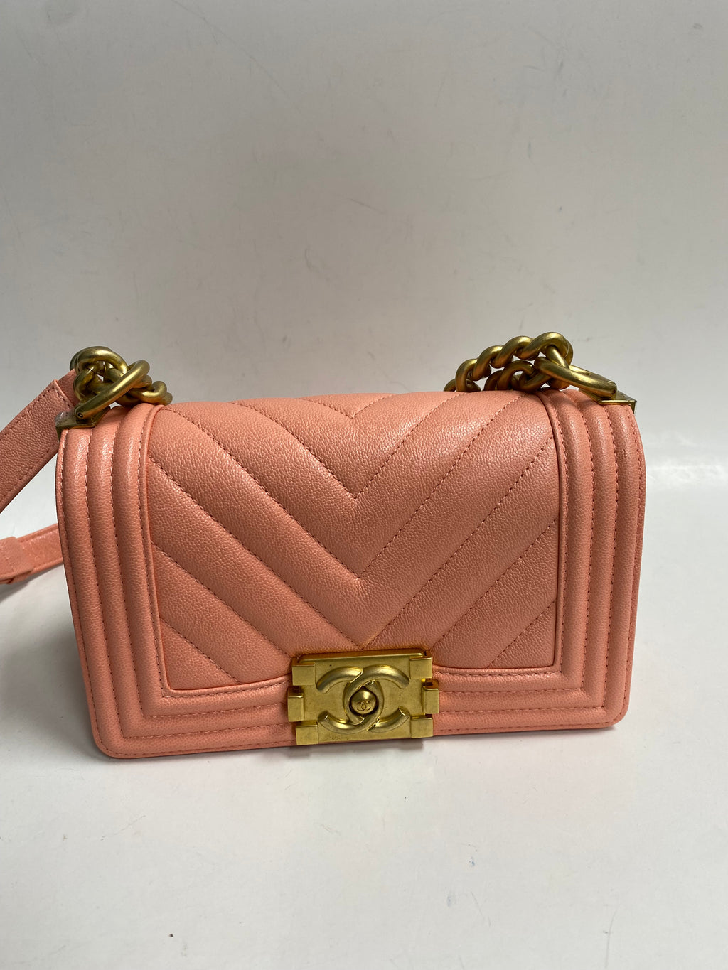 CHANEL Chevron Quilted Small Le Boy Bag Pink with Microchip