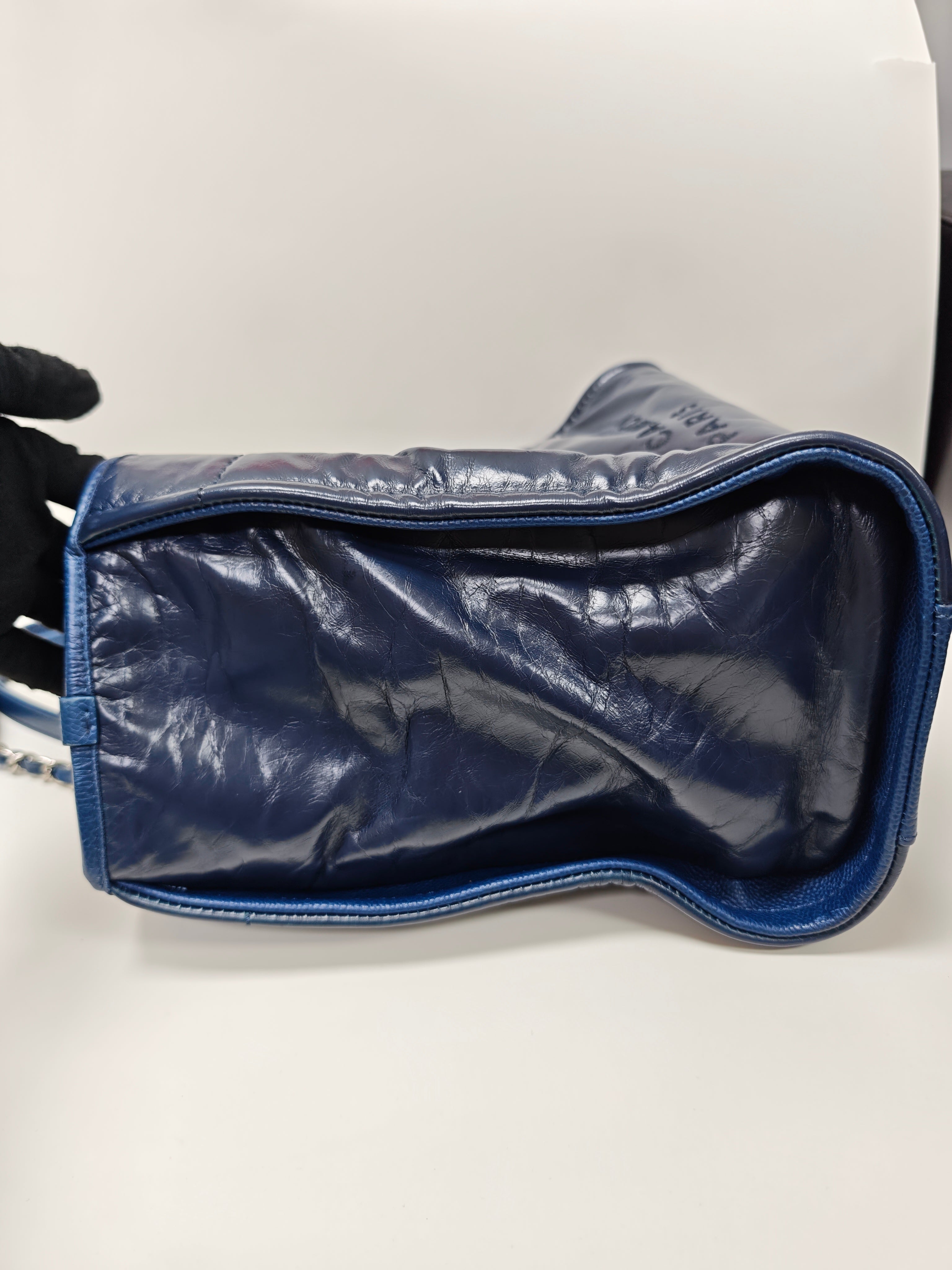 Chanel | Navy Blue Chain Tote Bag - | - Pre-Owned
