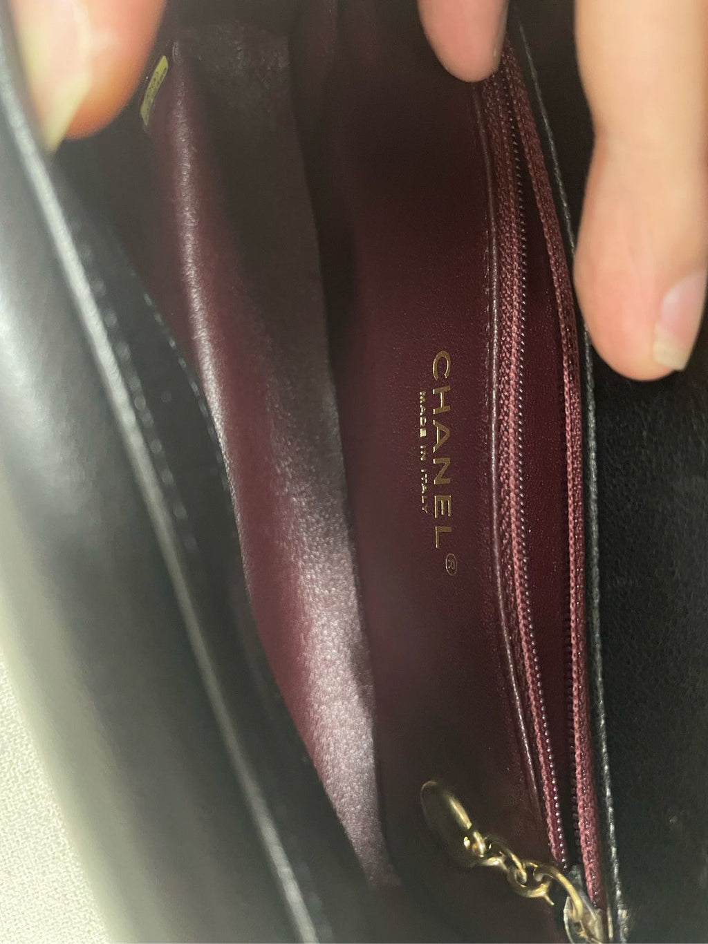 Chanel Flap Shoulder Bag with Authenticity Card - 22 cm, Pre-Owned