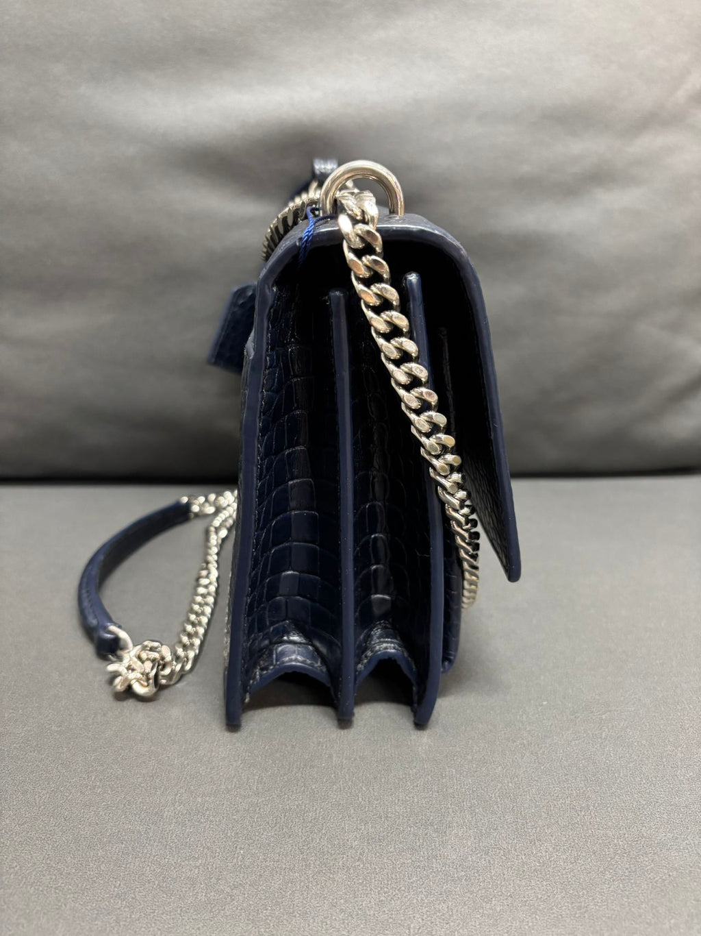 Saint Laurent LouLou Bag in Navy Blue - Pre-Owned