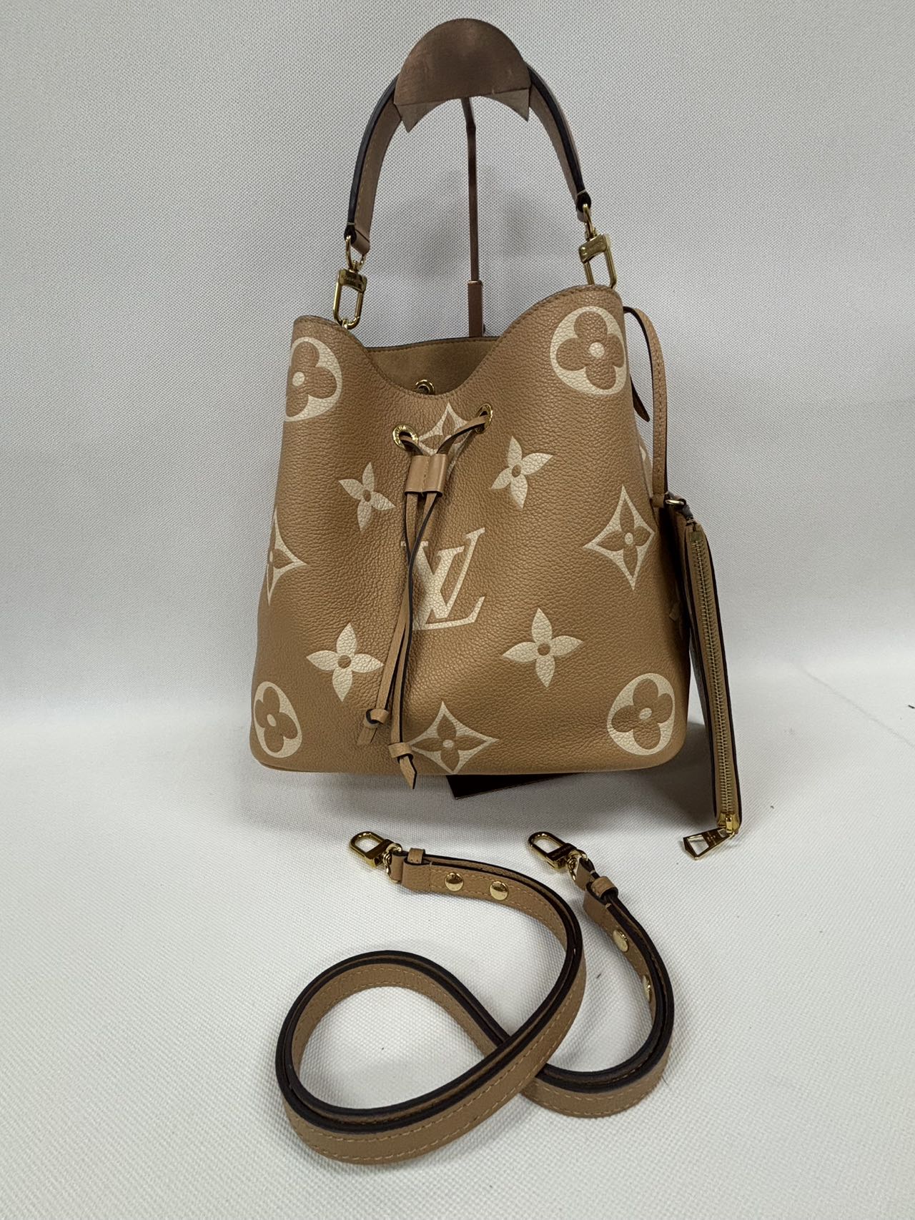 Louis Vuitton Noé Bag in Monogram Canvas - Pre-Owned