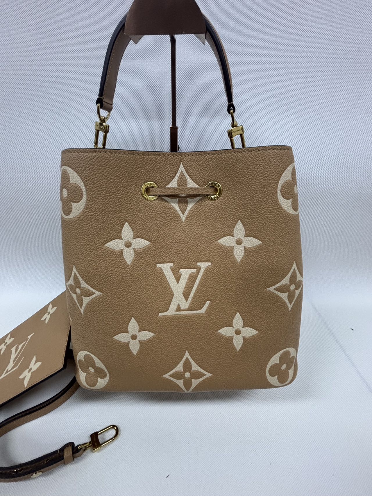 Louis Vuitton Noé Bag in Monogram Canvas - Pre-Owned