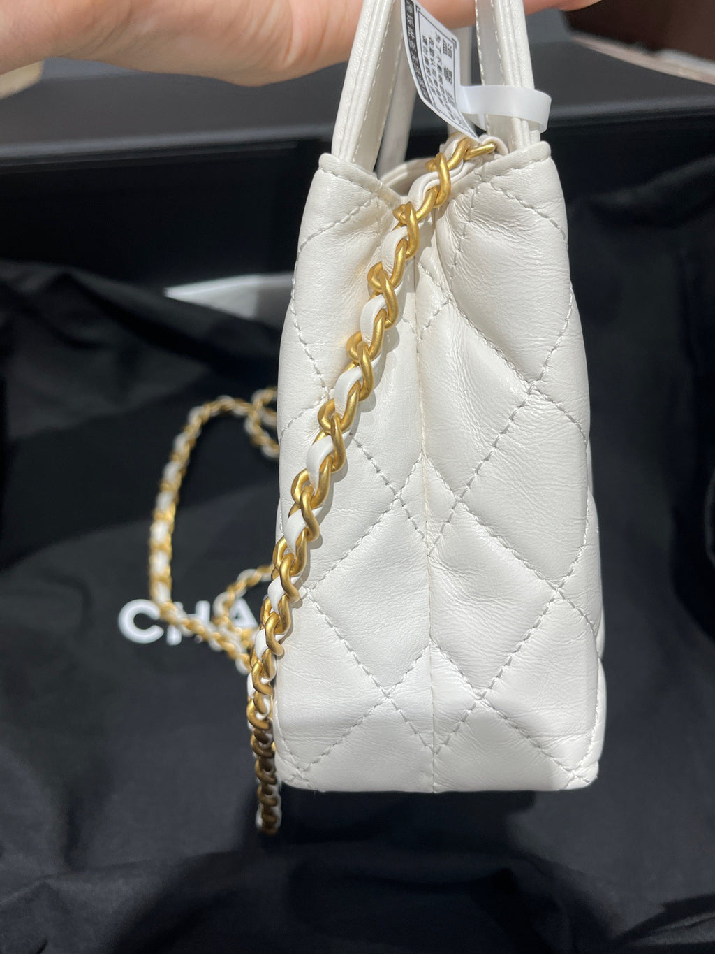Chanel White Gold Kelly Handbag Crossbody Bag Calfskin Leather - Pre-Owned