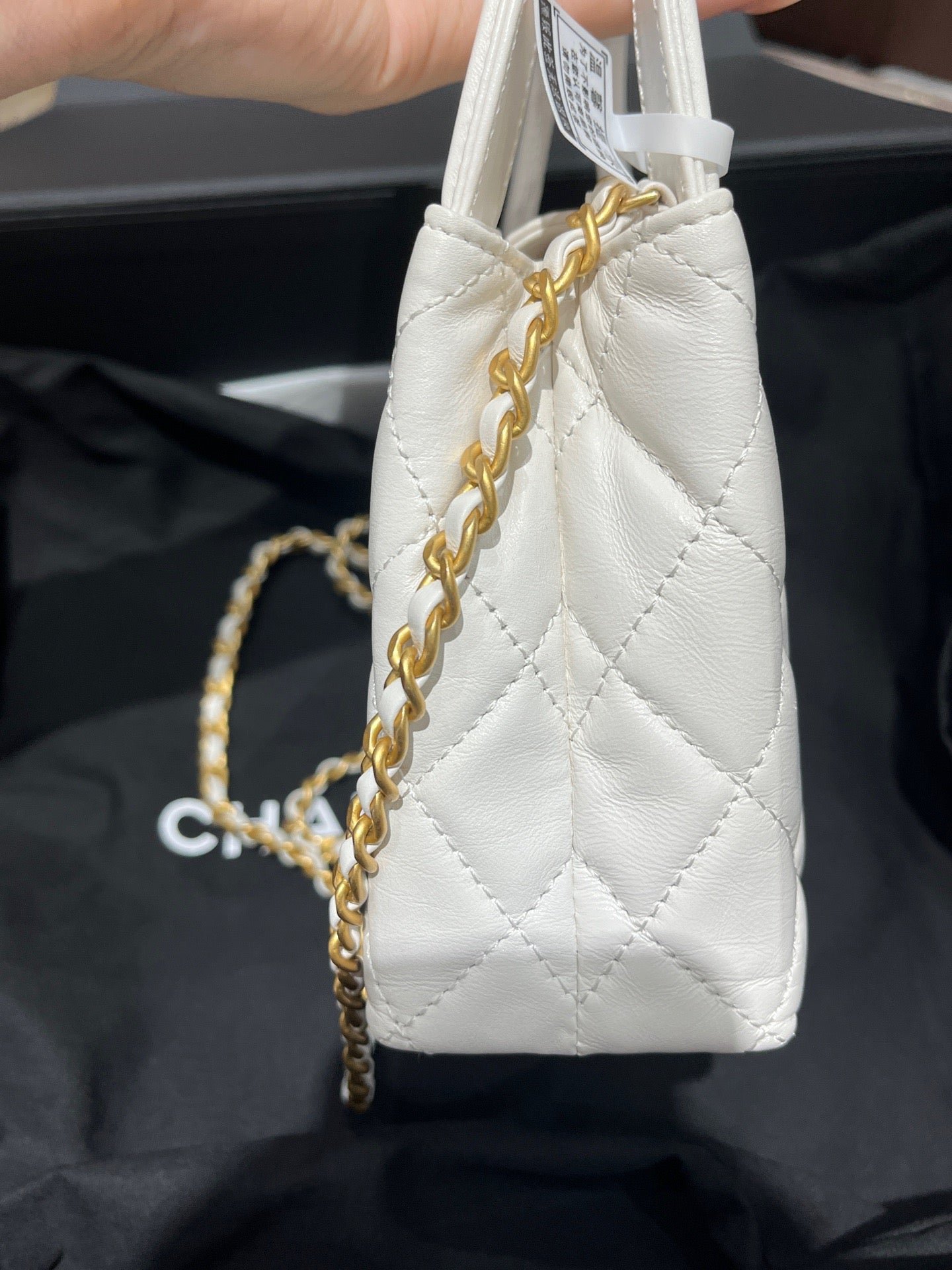 Chanel White Gold Kelly Handbag Crossbody Bag Calfskin Leather - Pre-Owned