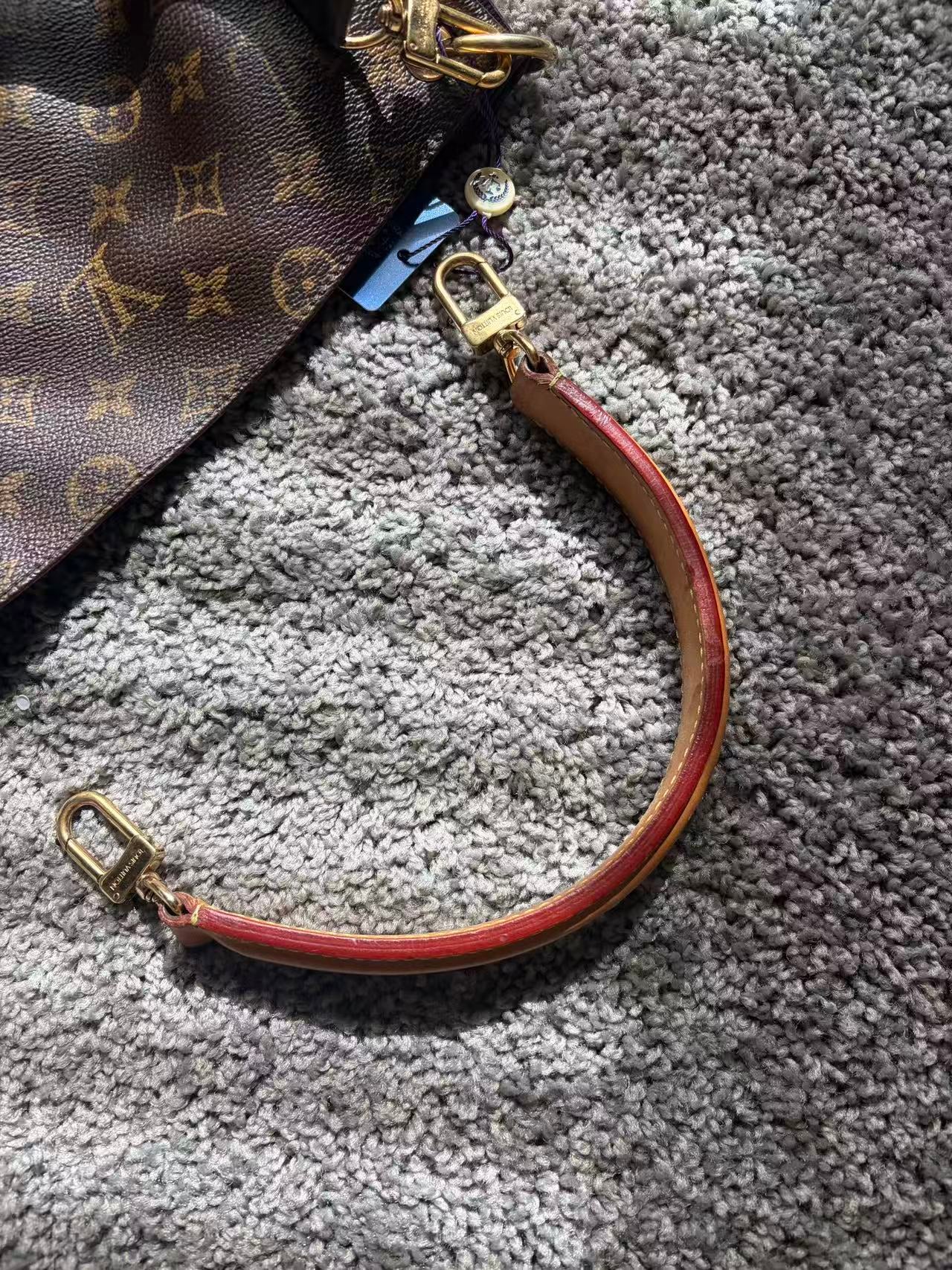 LOUIS VUITTON Metis Hobo Monogram Canvas Shoulder Bag Brown
