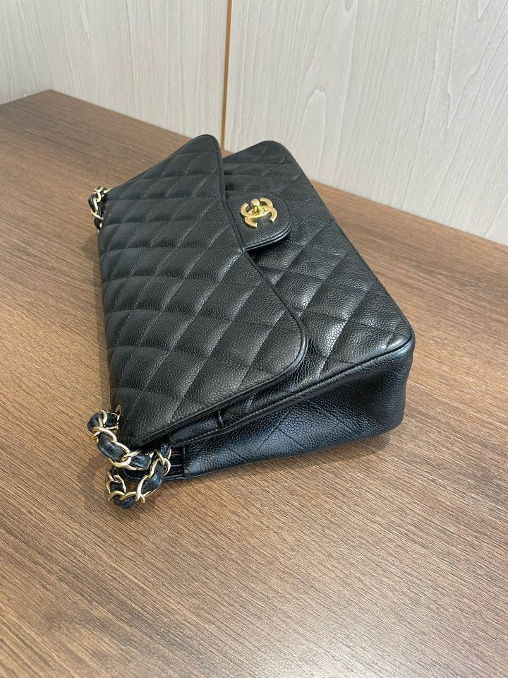 Chanel Classic Flap Jumbo - Black Caviar Leather with Gold Hardware - Pre-Owned
