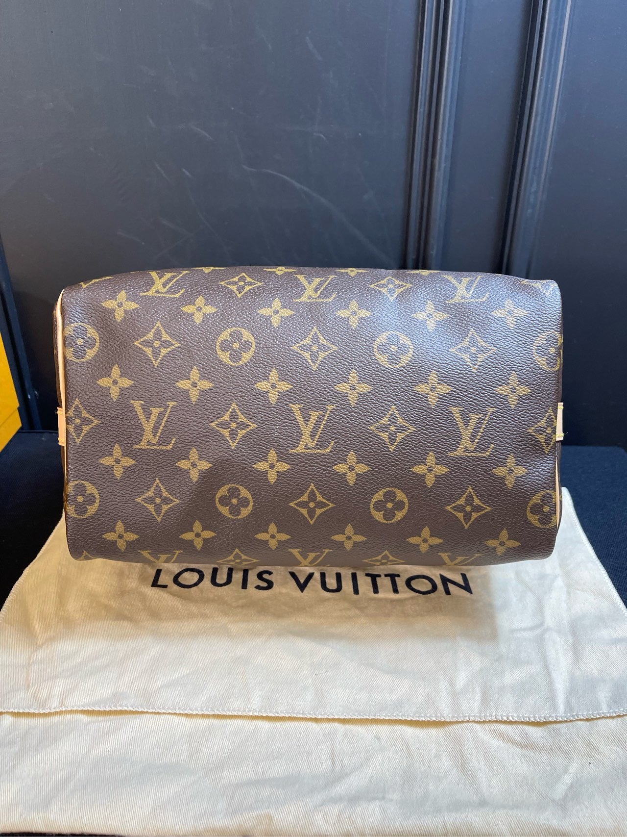 Louis Vuitton Monogram Speedy Bandoulière 25 - Microchip Version