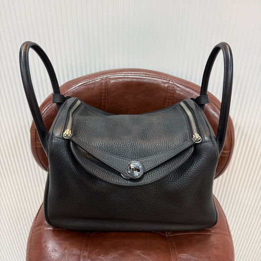 Hermès Lindy 30 - Black Clemence/Togo Leather - Palladium Hardware - Stamp C - Pre-Owned