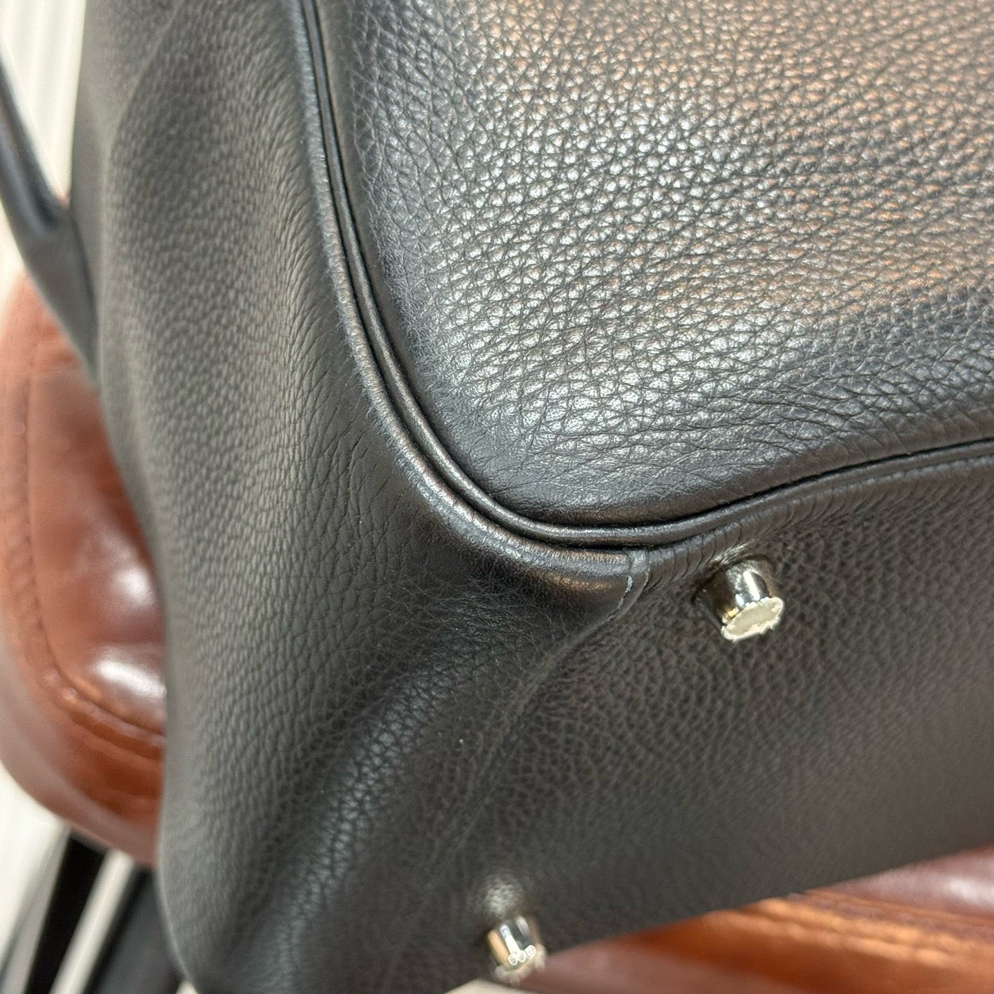 Hermès Lindy 30 - Black Clemence/Togo Leather - Palladium Hardware - Stamp C