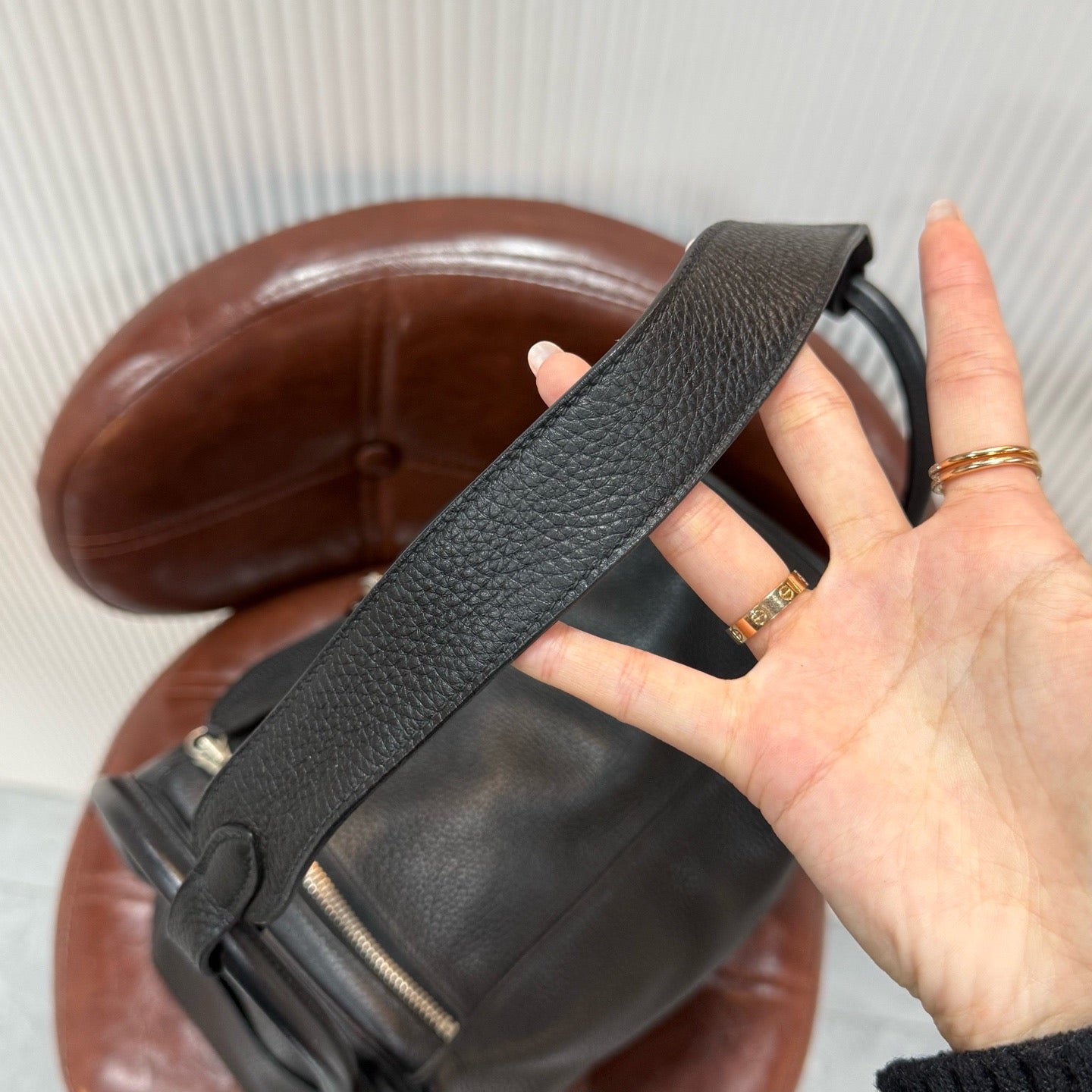 Hermès Lindy 30 - Black Clemence/Togo Leather - Palladium Hardware - Stamp C