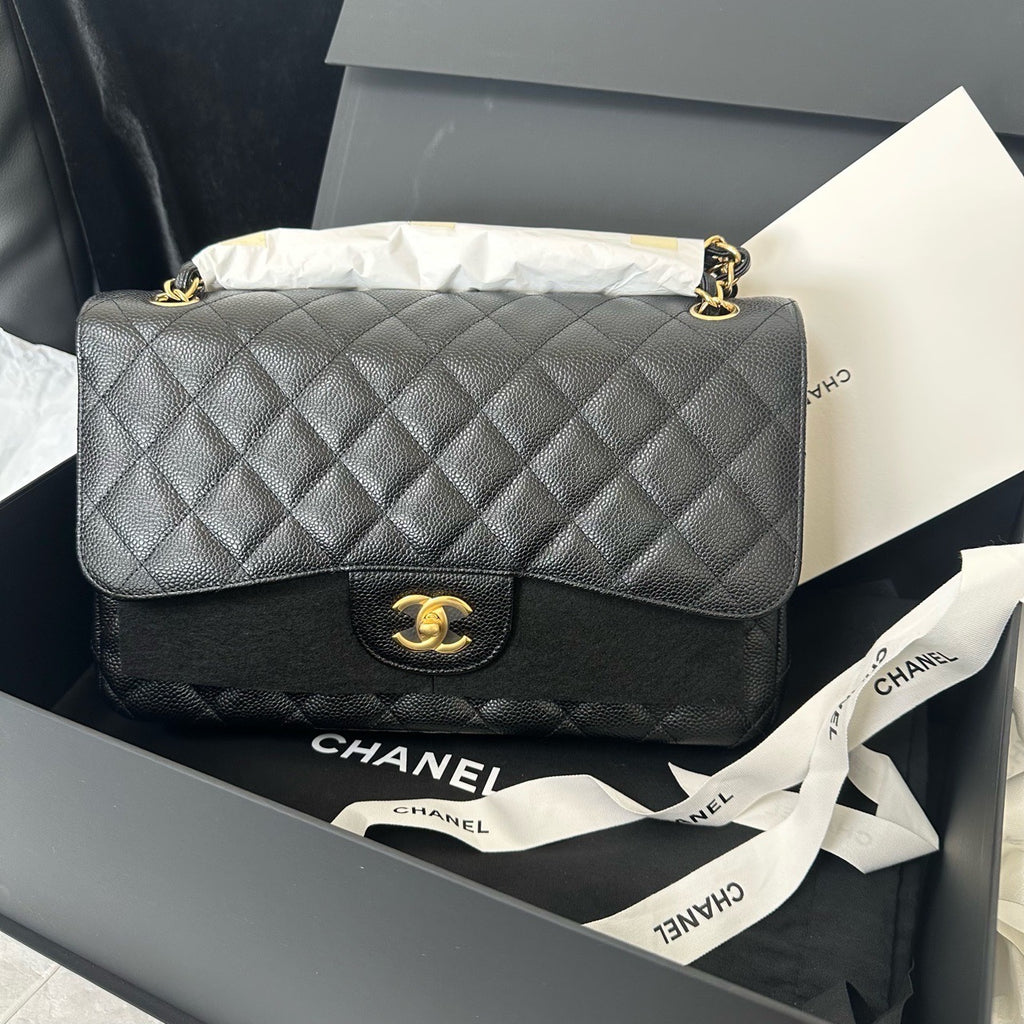 Chanel Classic Jumbo Double Flap Bag Black with Gold Hardware (21-Series) - Pre-Owned