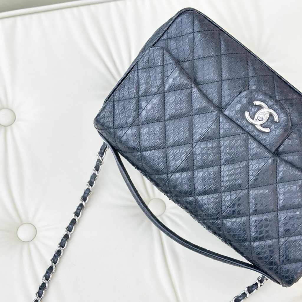 Chanel Classic Flap Jumbo Snakeskin Chain Top Handle Crossbody Bag Black Women S