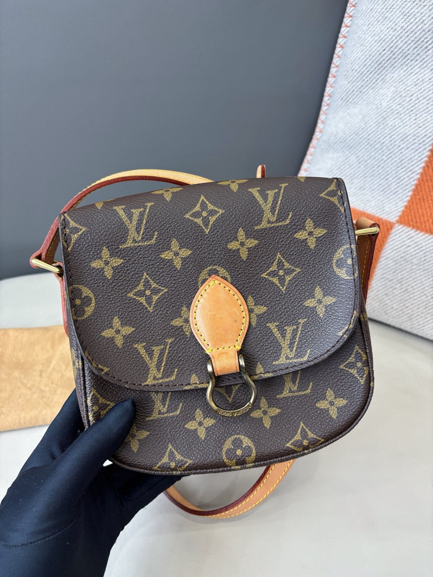 Louis Vuitton Saddle Monogram Canvas Brown Crossbody Excellent