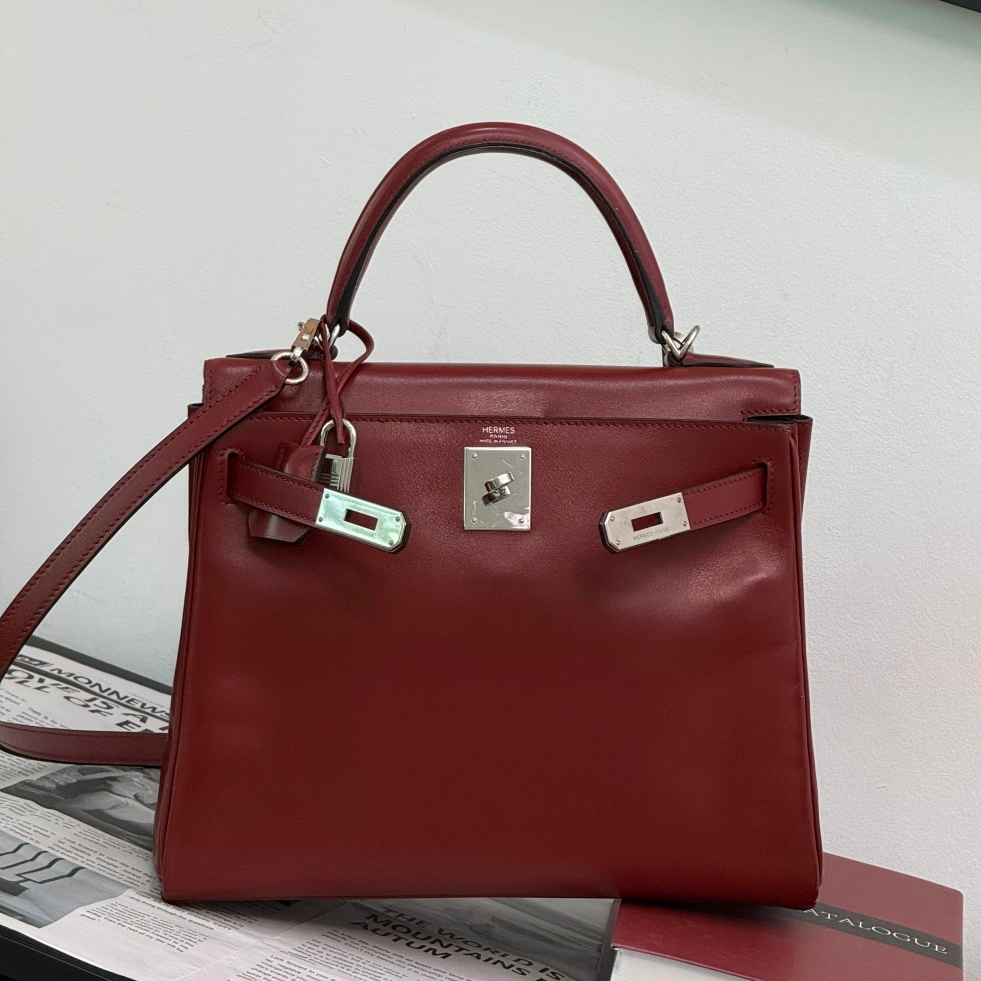 Hermes Kelly28 Box Leather Red Handbag Silver Hardware With Crossbody Strap